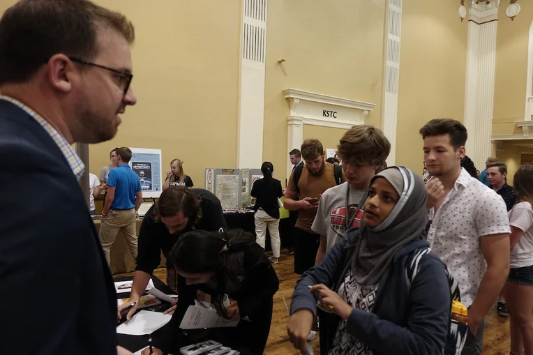 Students attending School of Business BizFest