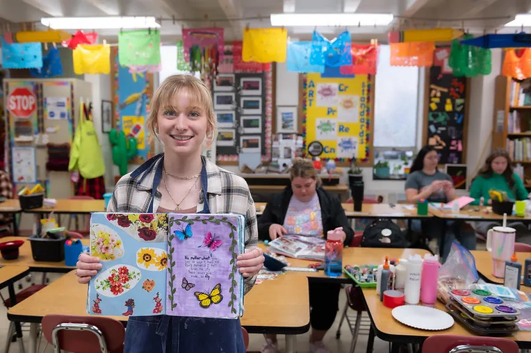 Student in an art class