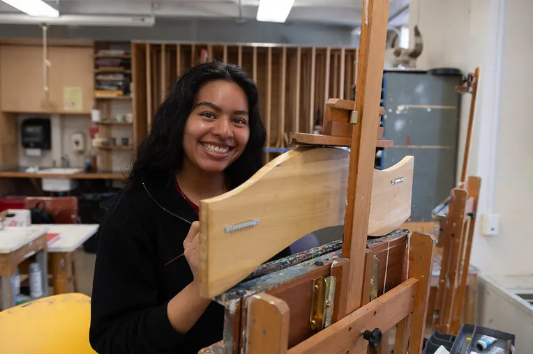 Student in painting class